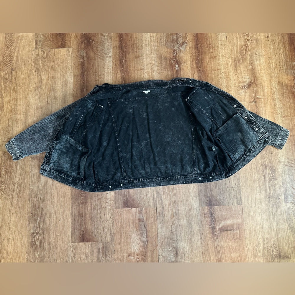 POL Black Corduroy Studded Jacket - Picture 15 of 15